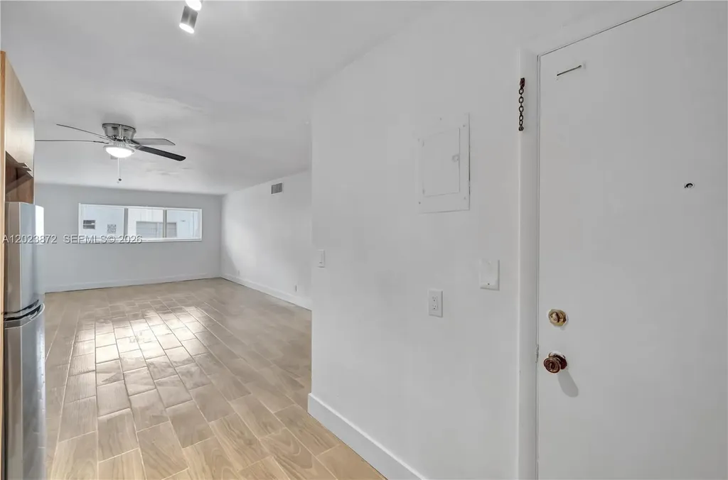 1939 Jefferson Street Hollywood FL 33020