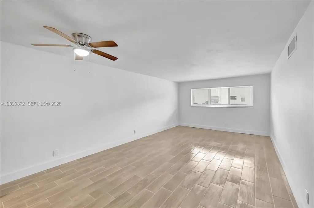 1939 Jefferson Street Hollywood FL 33020