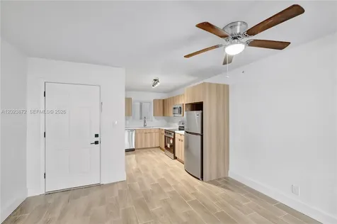 1939 Jefferson Street Hollywood FL 33020