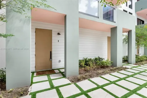 721 SW 11th Street Miami FL 33129