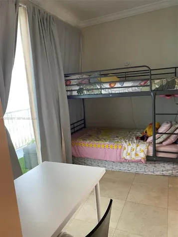 5401 Collins Avenue Miami Beach FL 33140