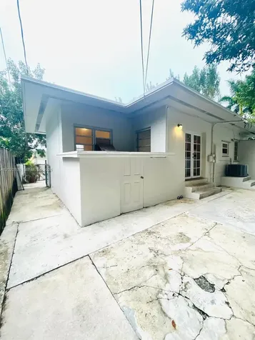 1020 SW 36th Court Miami FL 33135