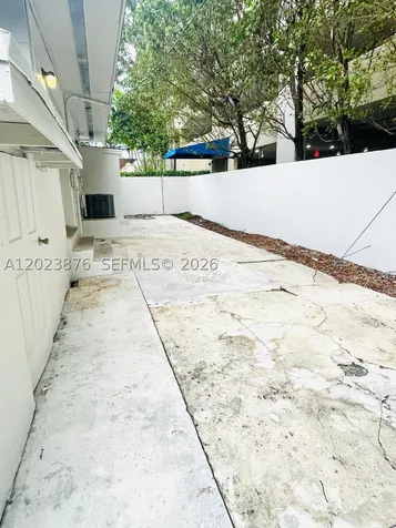 1020 SW 36th Court Miami FL 33135