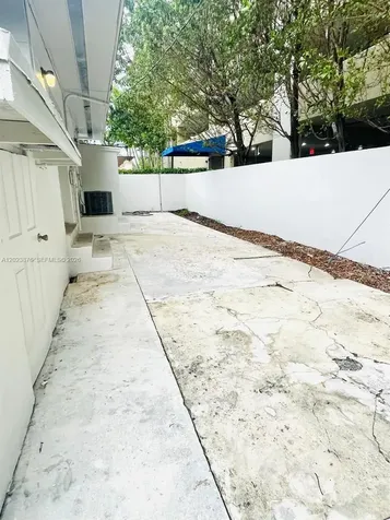 1020 SW 36th Court Miami FL 33135