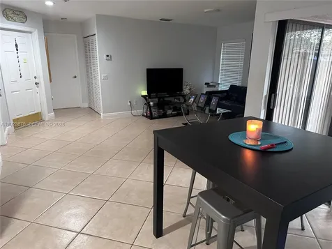 15205 SW 48th Terrace Miami FL 33185