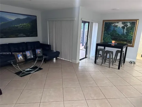 15205 SW 48th Terrace Miami FL 33185