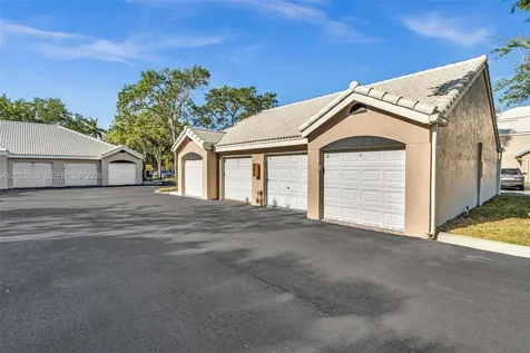 2881 N Oakland Forest Drive Oakland Park FL 33309