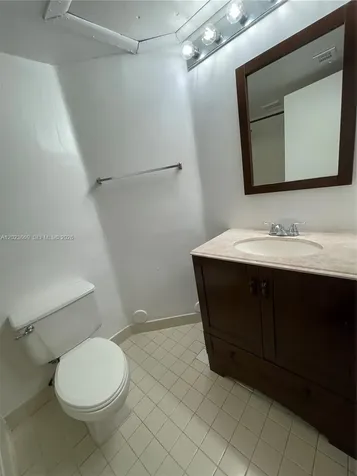 2881 N Oakland Forest Drive Oakland Park FL 33309