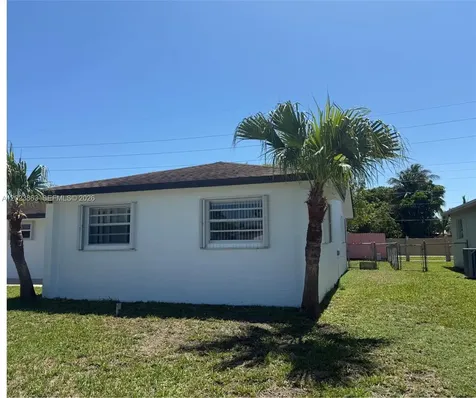 17035 SW 107th Court Miami FL 33157