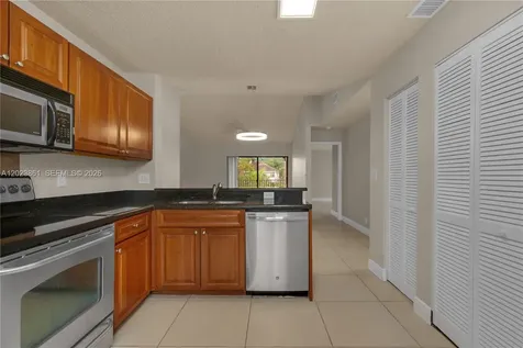 10105 W Sunrise Boulevard Plantation FL 33322