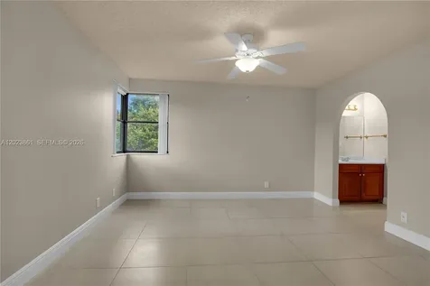 10105 W Sunrise Boulevard Plantation FL 33322