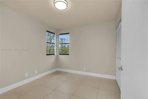 10105 W Sunrise Boulevard Plantation FL 33322