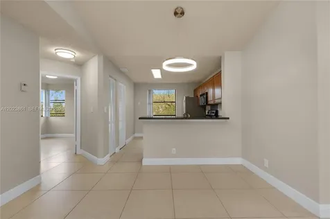 10105 W Sunrise Boulevard Plantation FL 33322