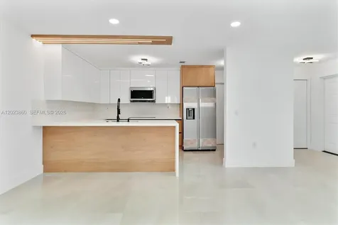 7860 NW 12th Street Pembroke Pines FL 33024