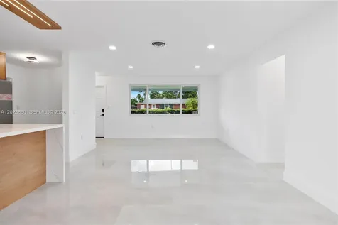 7860 NW 12th Street Pembroke Pines FL 33024