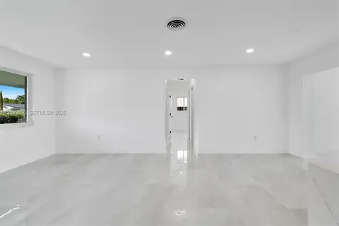 7860 NW 12th Street Pembroke Pines FL 33024