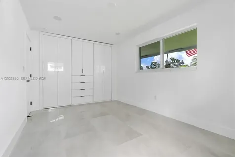 7860 NW 12th Street Pembroke Pines FL 33024