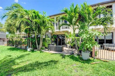 5820 NW 104th Court Doral FL 33178