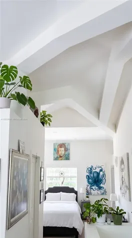 1438 Meridian Avenue Miami Beach FL 33139