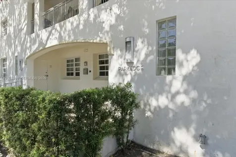 1438 Meridian Avenue Miami Beach FL 33139