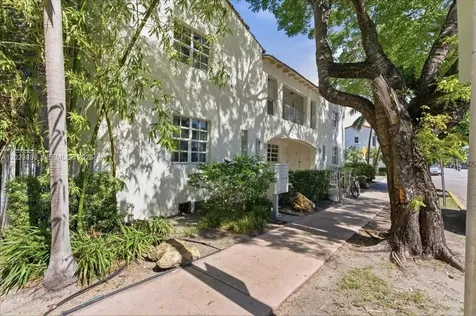 1438 Meridian Avenue Miami Beach FL 33139