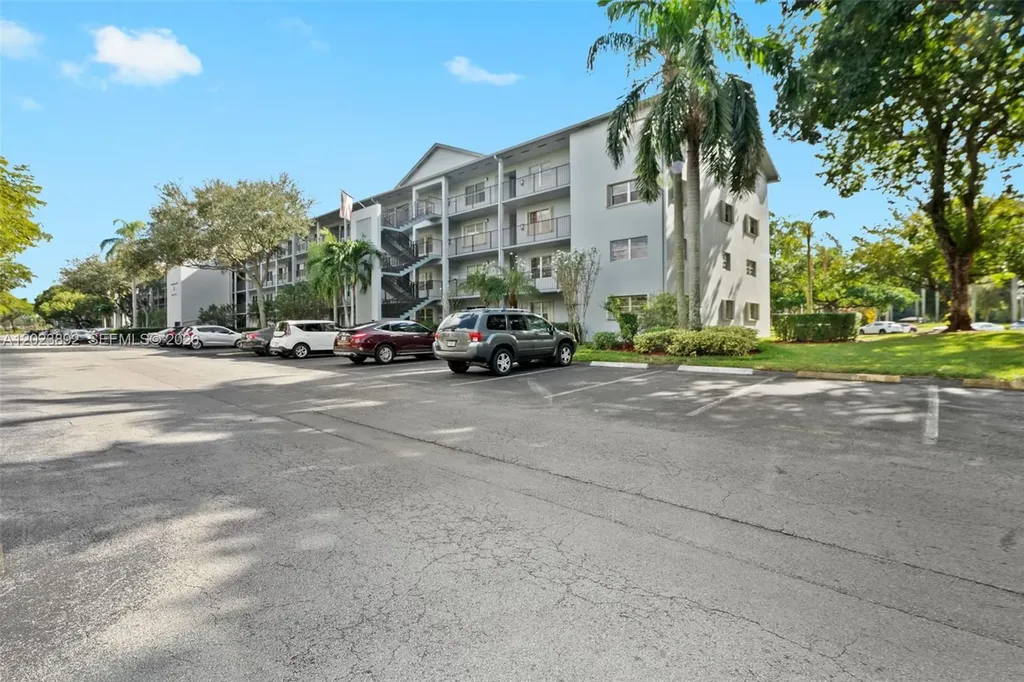 12600 SW 5th Court Pembroke Pines FL 33027