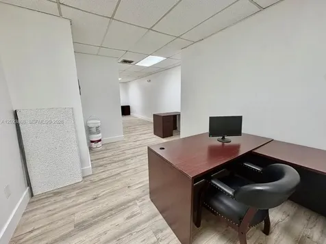3939 NW 7th Street Miami FL 33126