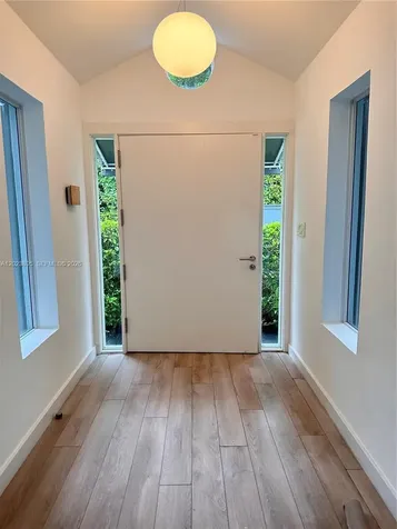 181 Island Drive Key Biscayne FL 33149
