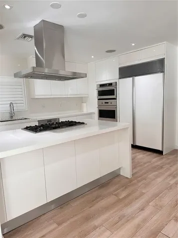 181 Island Drive Key Biscayne FL 33149