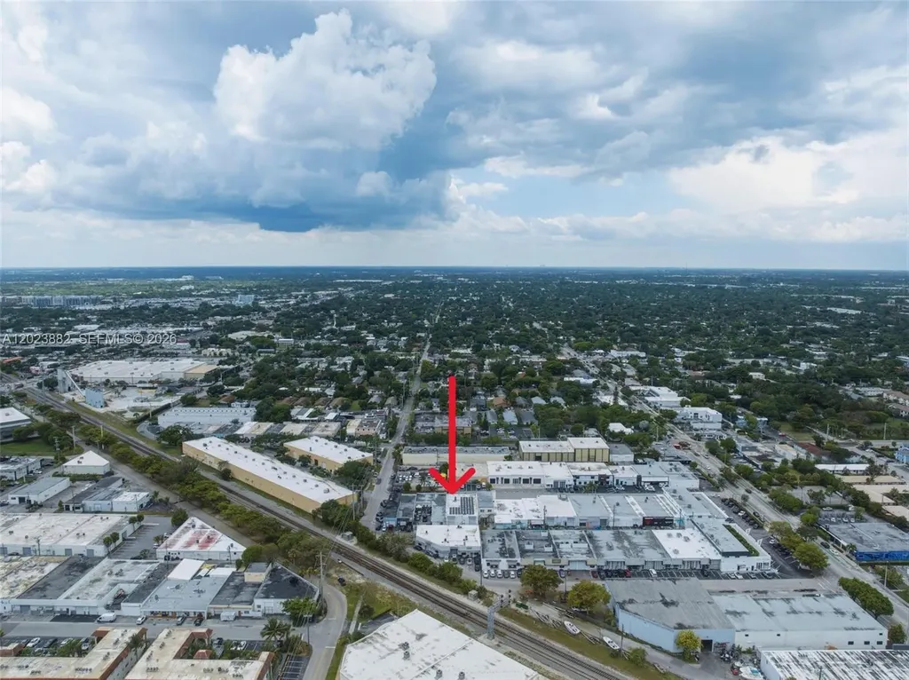 1210 NE 8th Avenue Fort Lauderdale FL 33304
