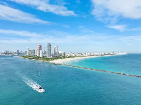 100 S Pointe Drive Miami Beach FL 33139