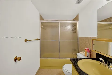 1401 NE Miami Gardens Drive Miami FL 33179