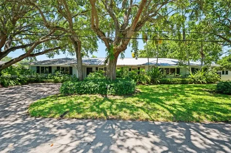 11100 SW 73rd Court Pinecrest FL 33156
