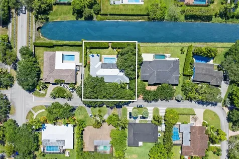 11100 SW 73rd Court Pinecrest FL 33156