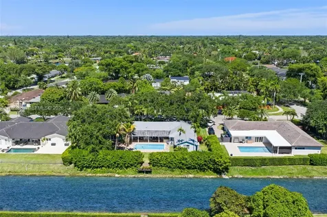 11100 SW 73rd Court Pinecrest FL 33156