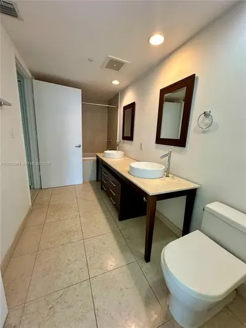 475 Brickell Avenue Miami FL 33131