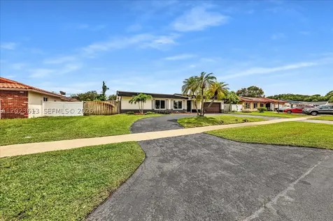 5260 SW 10th Court Plantation FL 33317
