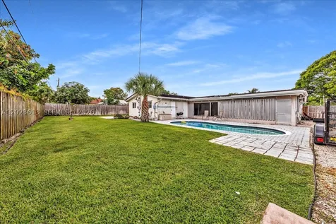 5260 SW 10th Court Plantation FL 33317