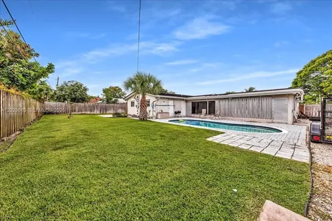 5260 SW 10th Court Plantation FL 33317