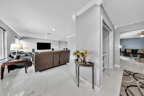 5260 SW 10th Court Plantation FL 33317