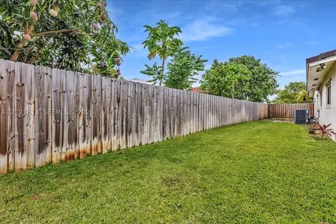 5260 SW 10th Court Plantation FL 33317