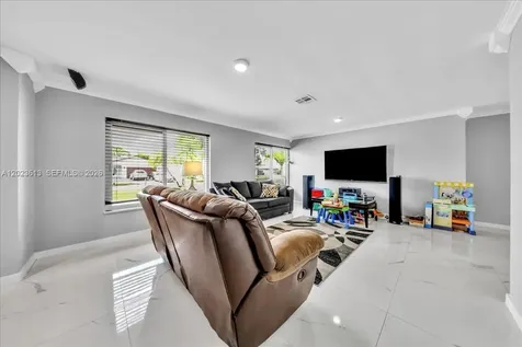 5260 SW 10th Court Plantation FL 33317