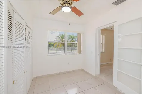 540 SW 60th Avenue Miami FL 33144