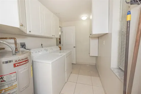 540 SW 60th Avenue Miami FL 33144