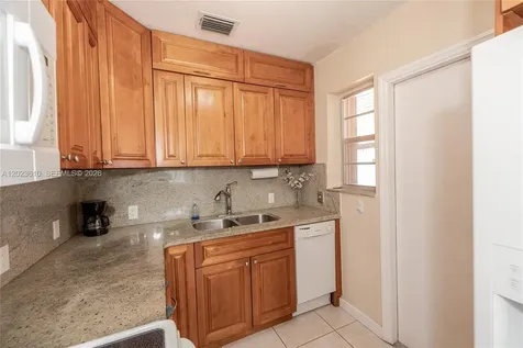 540 SW 60th Avenue Miami FL 33144