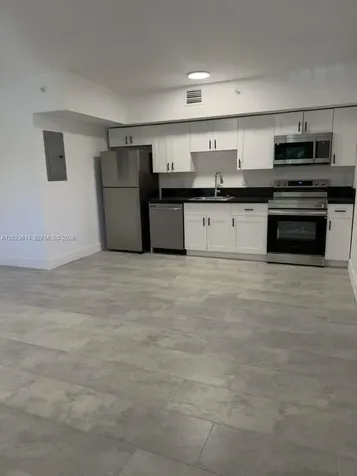 147 NW 59th Street Miami FL 33127