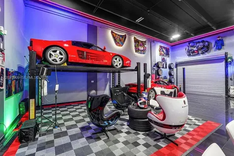 6030 NW 102nd Avenue Doral FL 33178