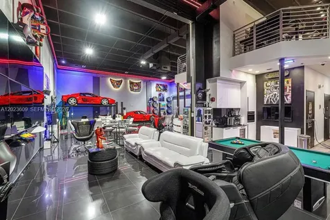 6030 NW 102nd Avenue Doral FL 33178