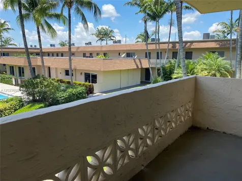 14500 SW 88th Avenue Palmetto Bay FL 33176