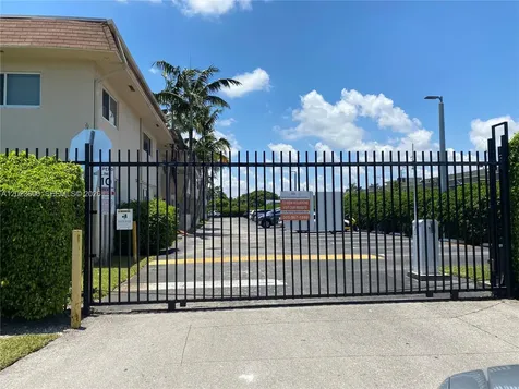 14500 SW 88th Avenue Palmetto Bay FL 33176